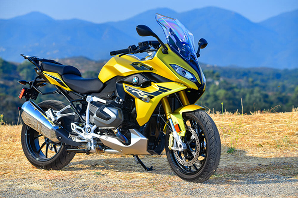 sports tourer motorbikes